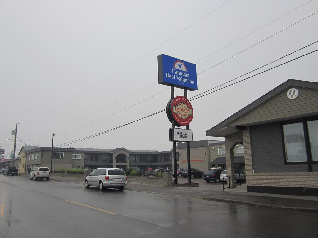 Canadas Best Value Inn-Prince George Exterior foto